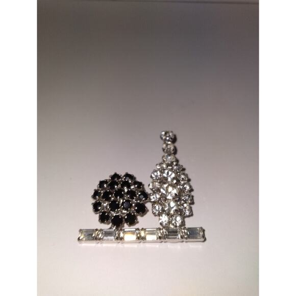 Vintage B. David Brooch/ Pin Bowling Ball with Bowling Pin Rhinestone Pin/Brooch - Picture 4 of 7